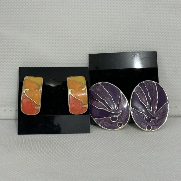 80s Vintage Earrings Purple Yellow Orange Enamel Round Circle Post Back Lot of 2 - Picture 1 of 10